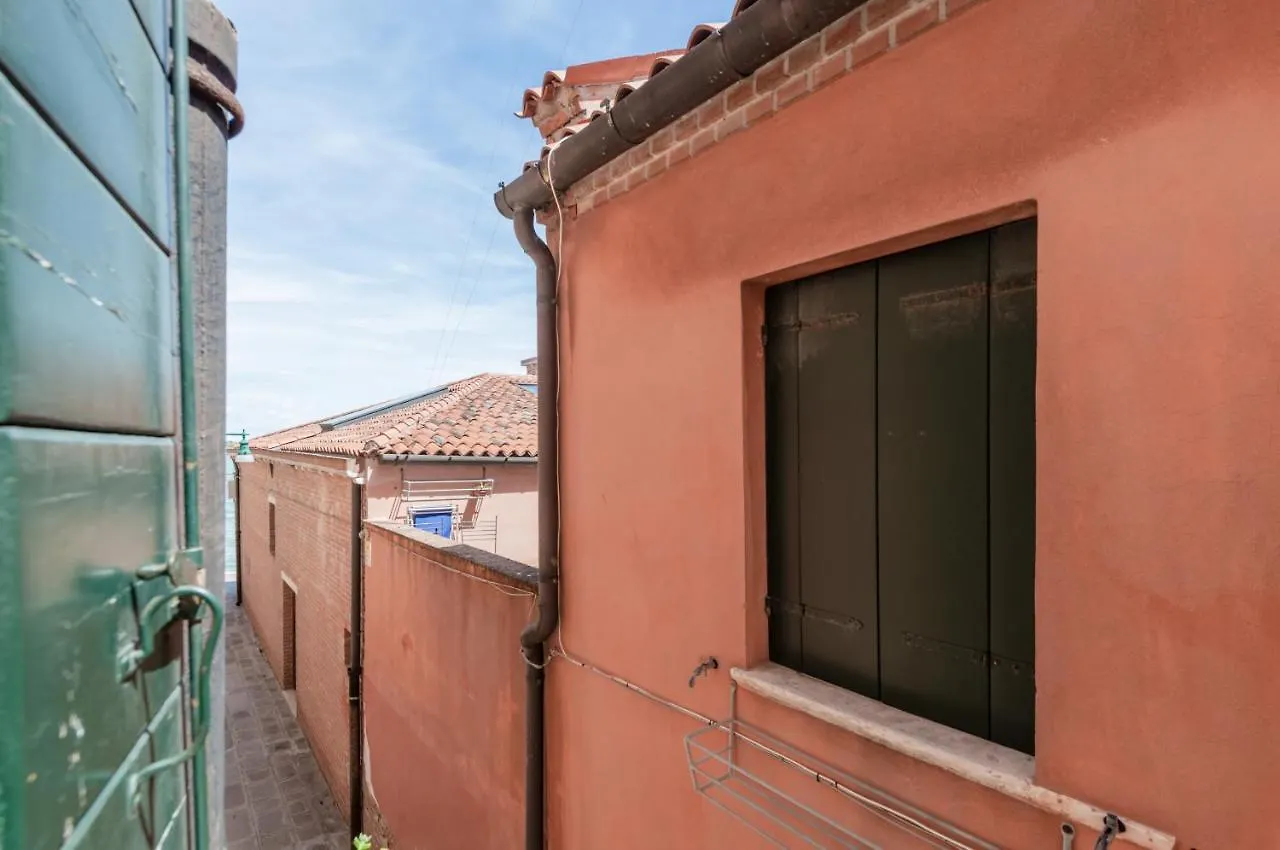 Lovely & Roomy Venetian Apartment X5! Italy
